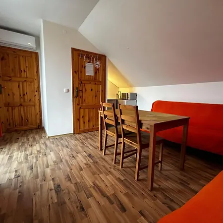 I Tornado Homestay szállás *